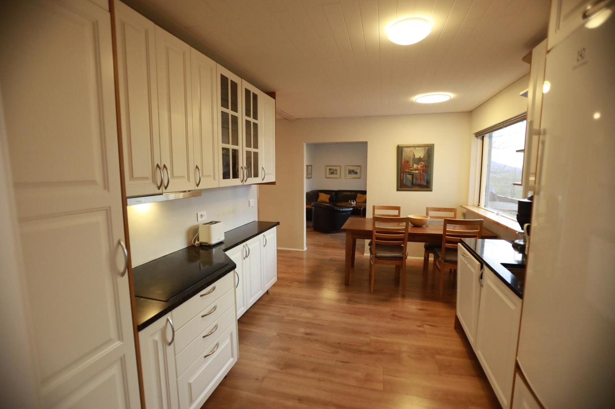 Tumabrekka Apartment ภายนอก รูปภาพ